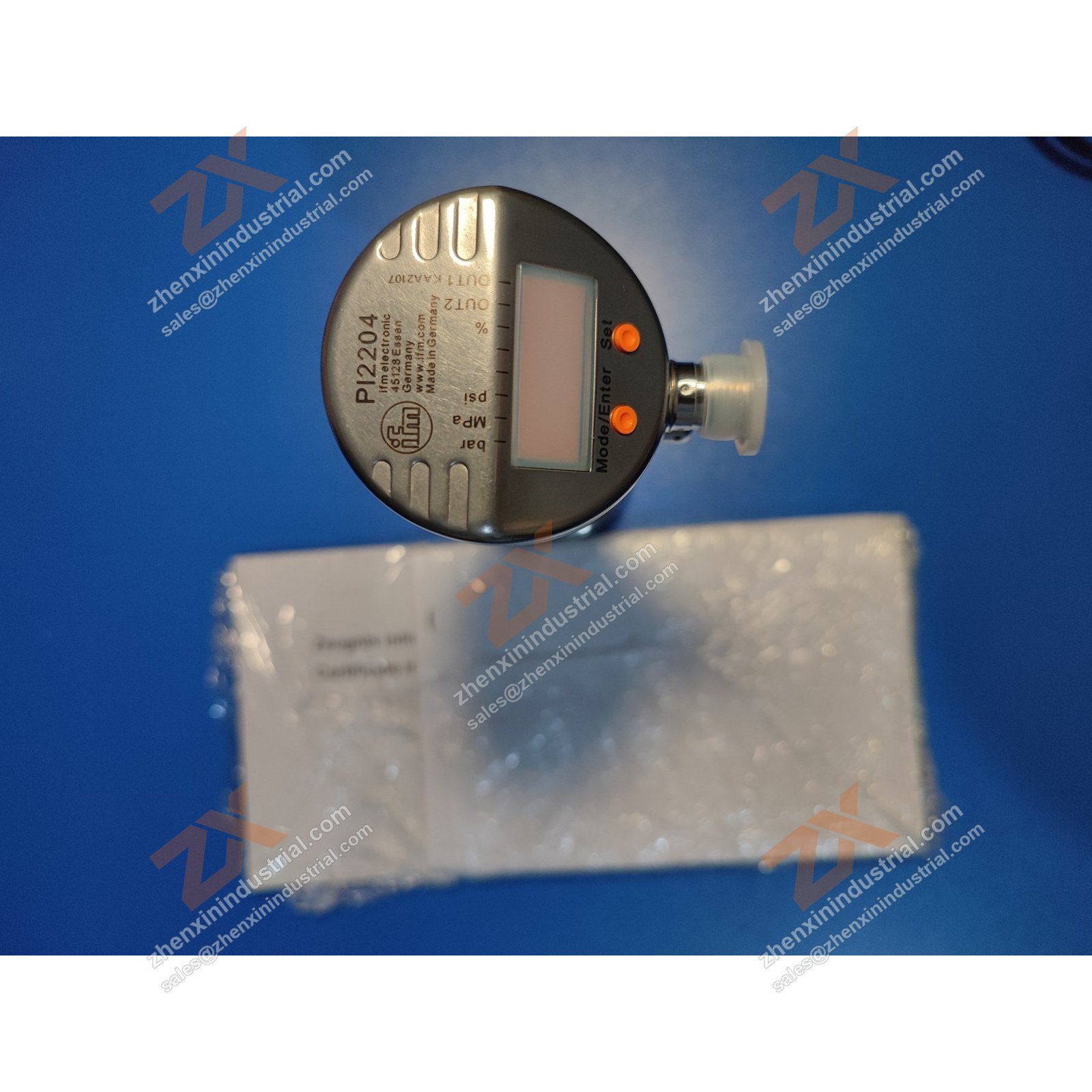 PI2204