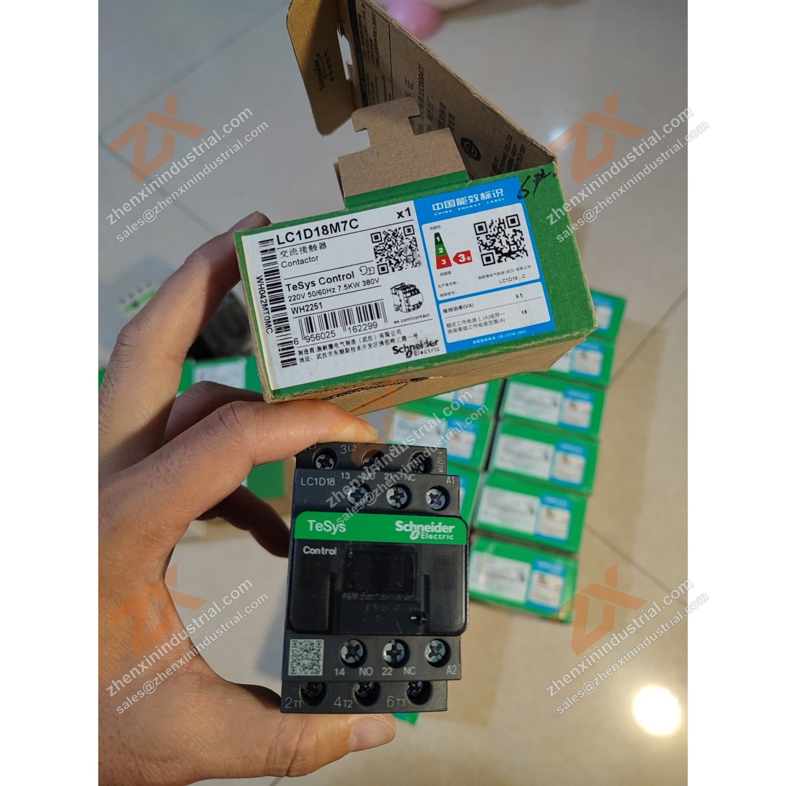 LC1D18M7C