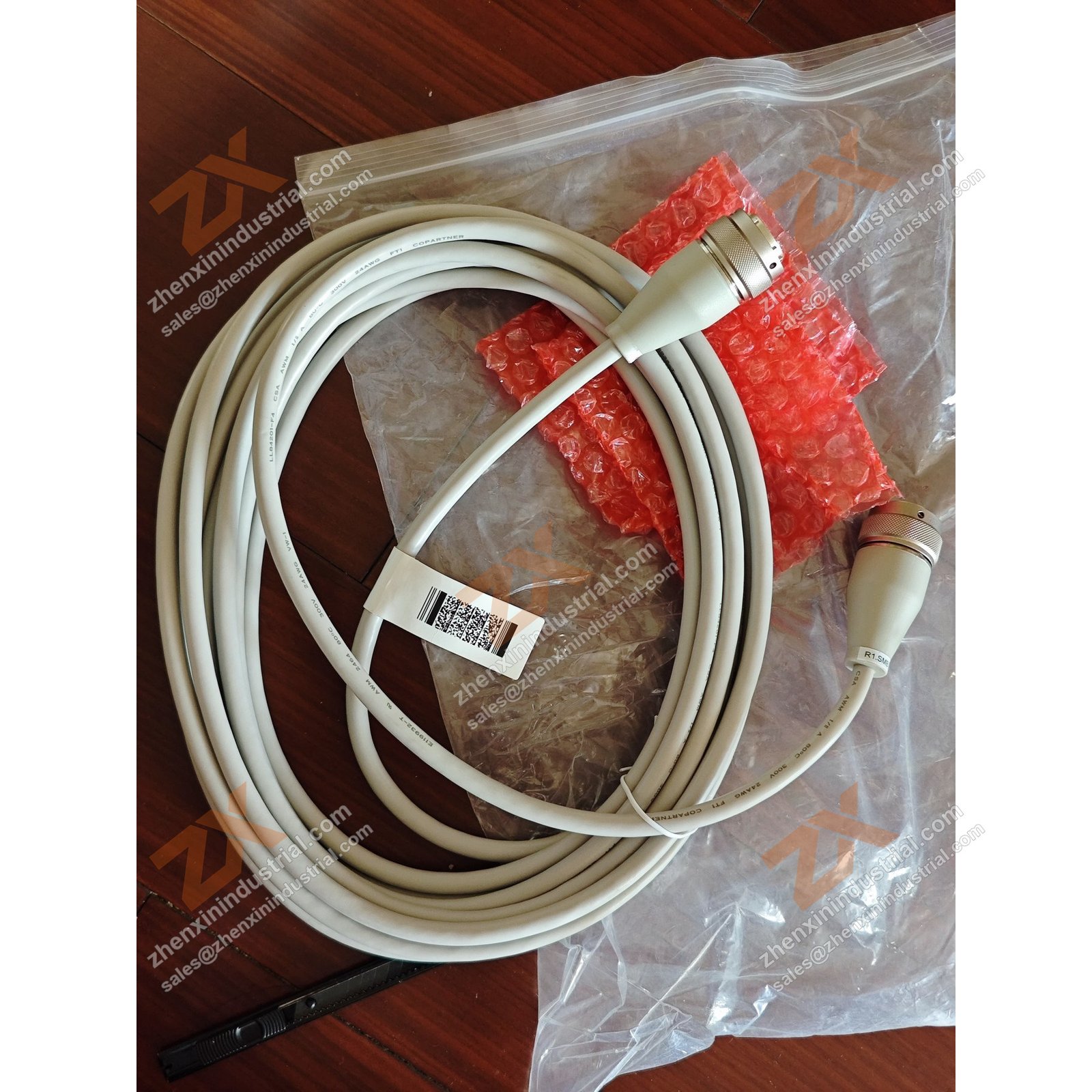 3HAC2493-1