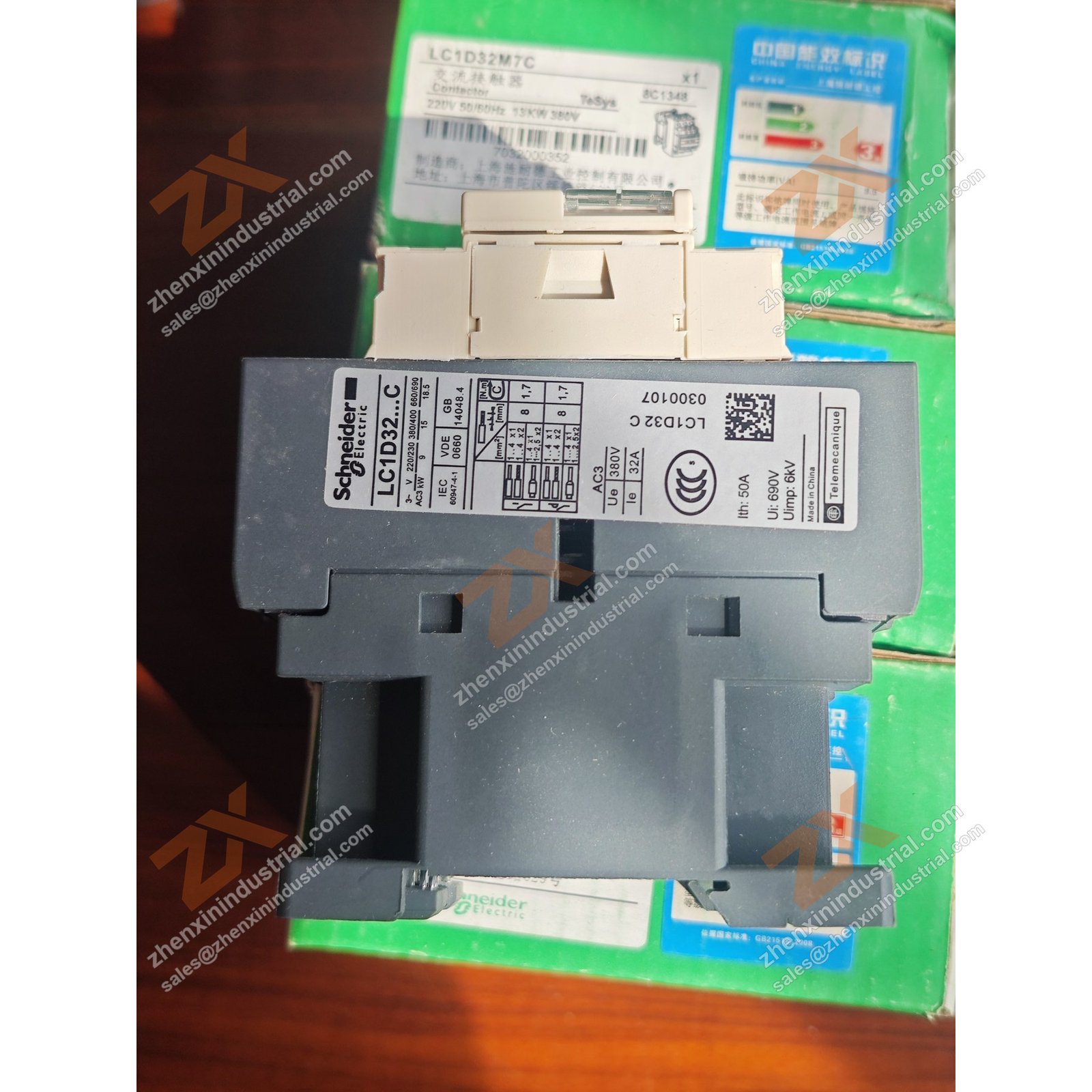 LC1D32C