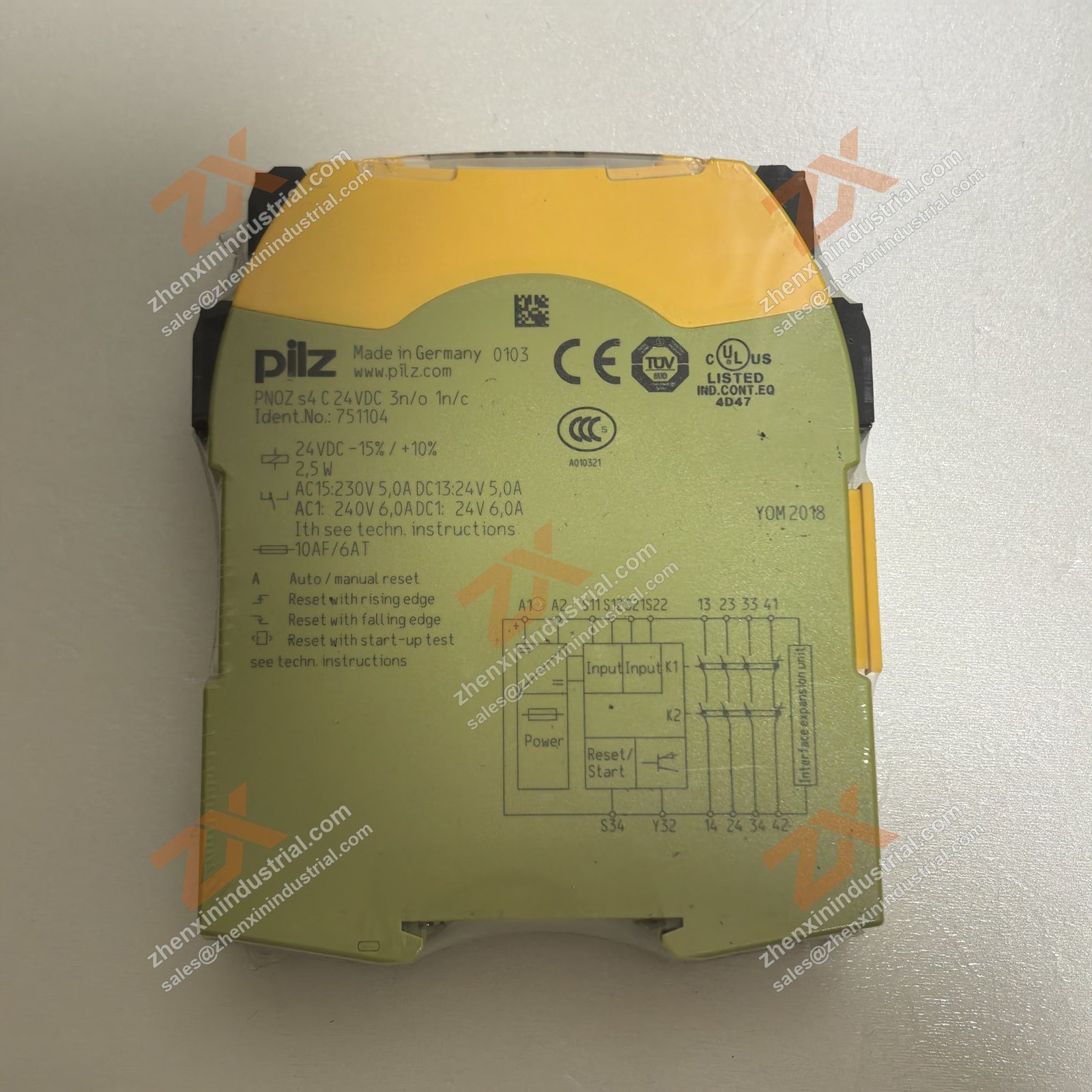 PNOZ s4 C 24VDC 3n/o 1n/c